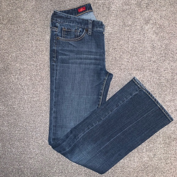 Express MIA bootleg jeans - Picture 4 of 10